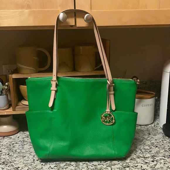 Michael Kors Handbags - Michael kors leather tote